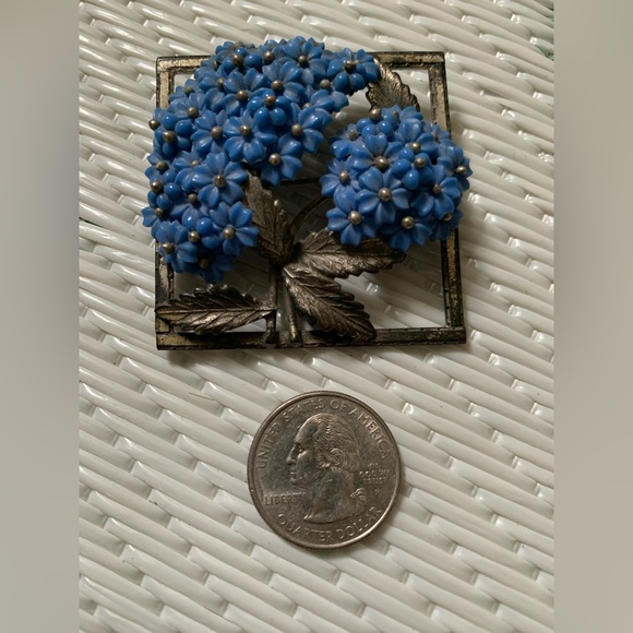 Miriam Haskell forget me not vintage brooch pin - Picture 2 of 5